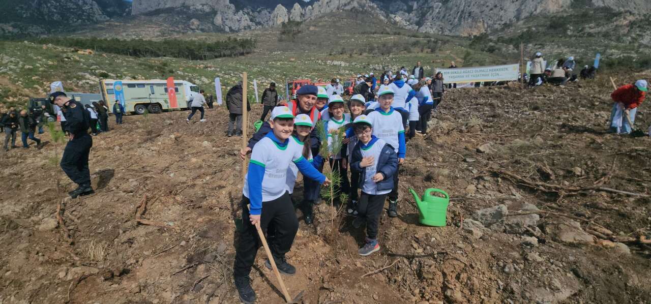 Muğla’da Orman Haftası Etkinliği: 28 Bin Fidan Toprakla Buluşuyor 10